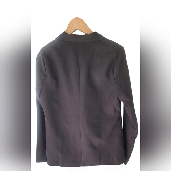Black Blazer with pockets - New with Tags, Size 1. US XS. - Picture 5 of 8